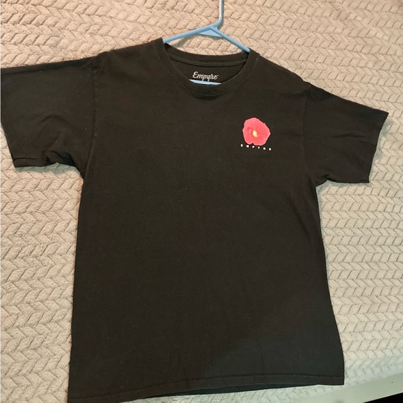 Empyre Black T Teen/women’s Medium - Picture 2 of 3